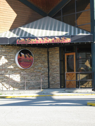 Food & Drinks 5, Walking Eagle Inn & Lodge, Division No. 9