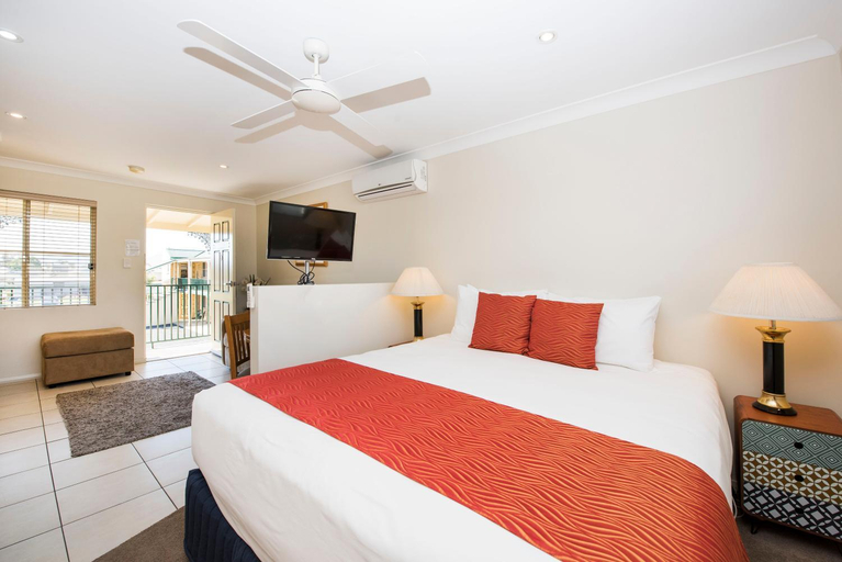 Bedroom 14