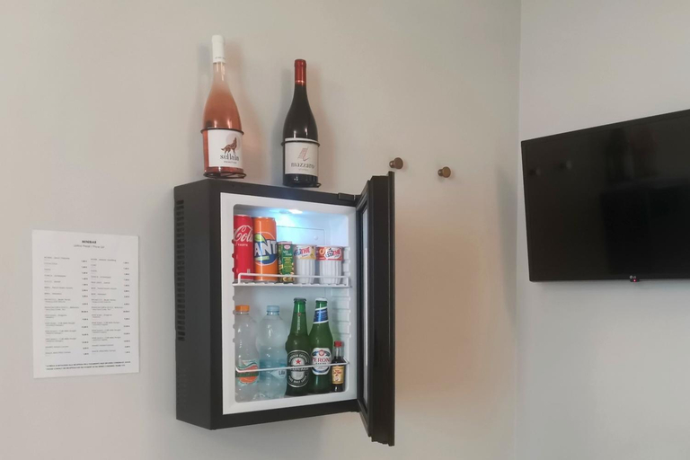 Food & Drinks 5, Vicolo Fiore Affittacamere II, Matera