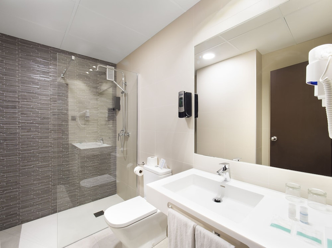 Bathroom 3, Zentral Parque, Valladolid