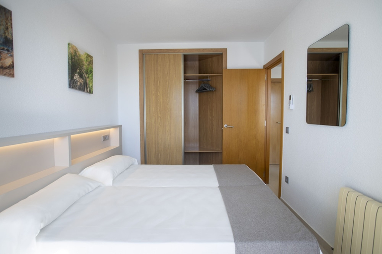Bedroom 3, Aparthotel BCL Levante Club, Alicante