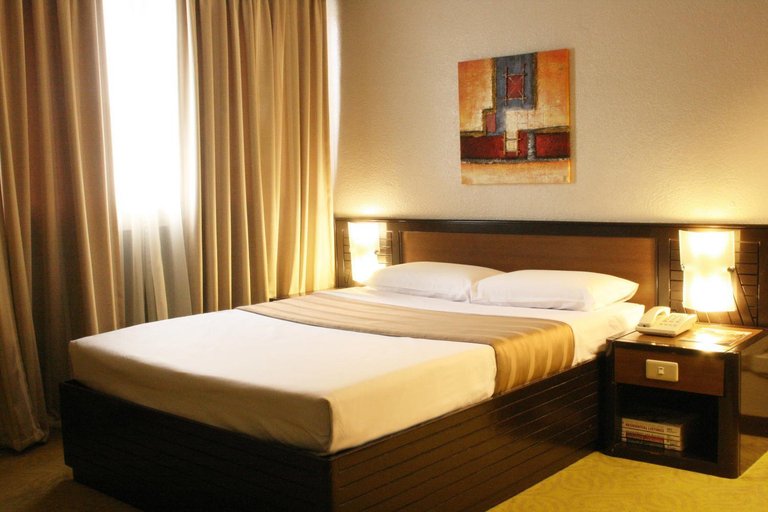 Bedroom 8