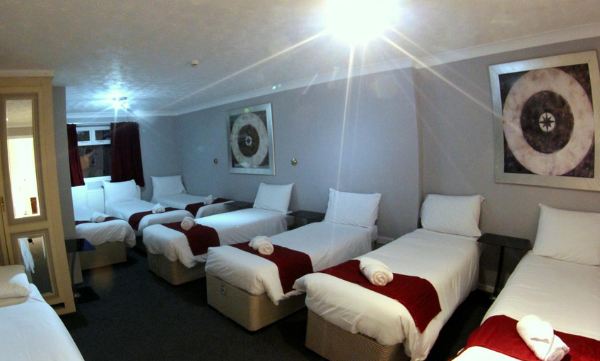 Bedroom 5