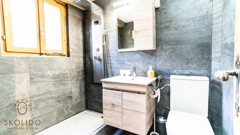 Bathroom 2, Chalet Independent, Termen, Brig