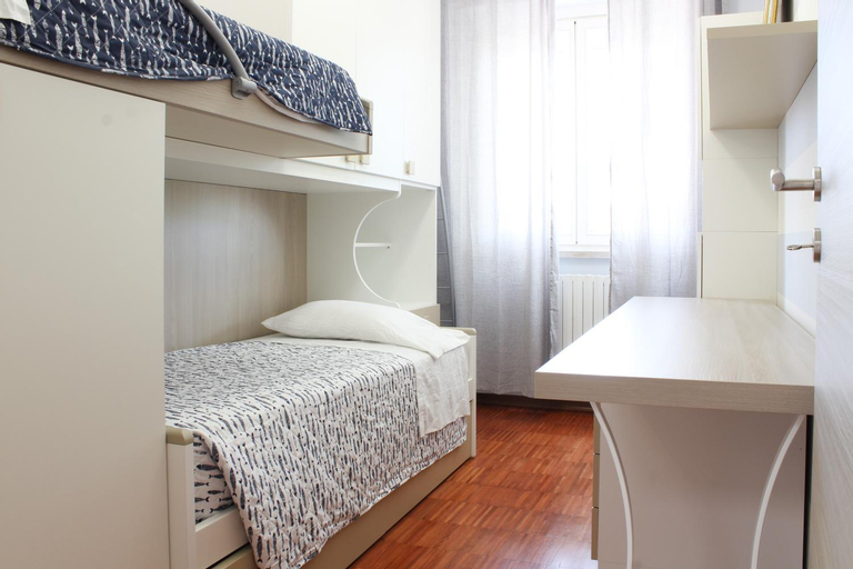 Bedroom 14