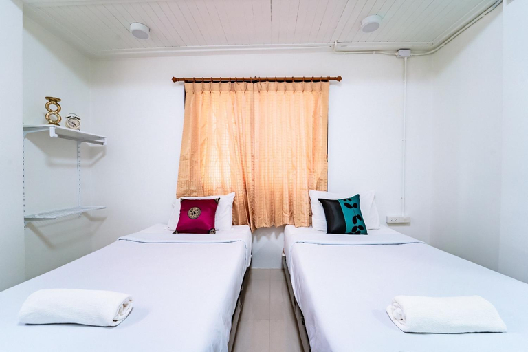 Others 3, Mind and Punpun Apartment, Muang Surat Thani