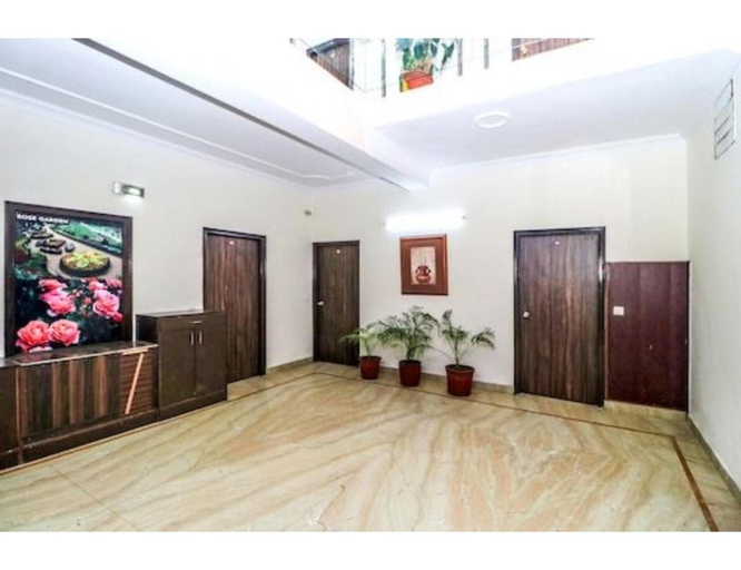 Public Area 1, Hotel Shelton, Chandigarh, Chandigarh