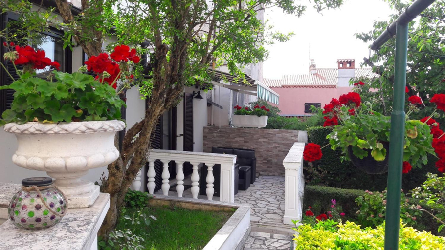 Others 5, Apartments Maletic, Pula