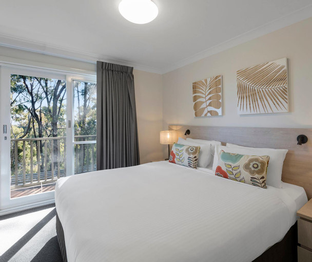 Bedroom 3, Oaks Cypress Lakes Resort, Cessnock