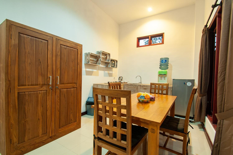 Dining Room 1