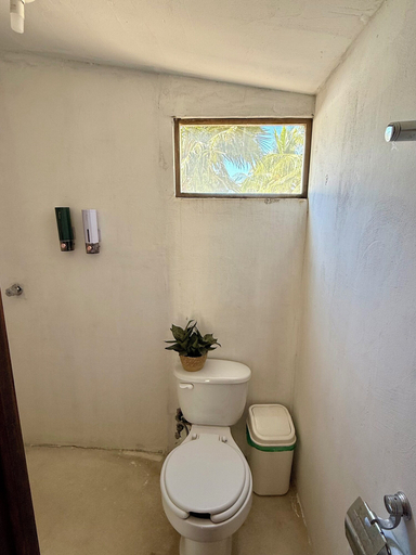 Bathroom 4, Cabañas Riviera Afro, Dist. Jamiltepec