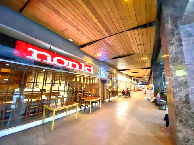 Restaurant 12