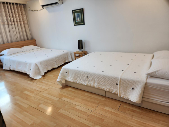 Bedroom 4, JSM Studio, Mapo