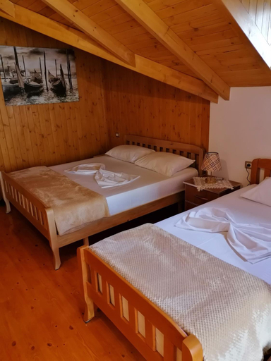 Others 3, Bixhaku GuestHouse, Gjirokastrës