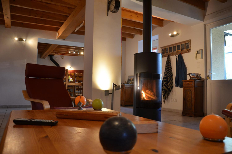 Others 2, Chez Patou - Chambres d'hotes, Haute-Loire