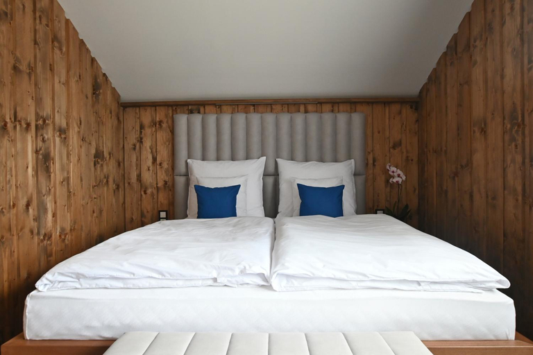 Others 4, Apartmany Spessart, Chomutov