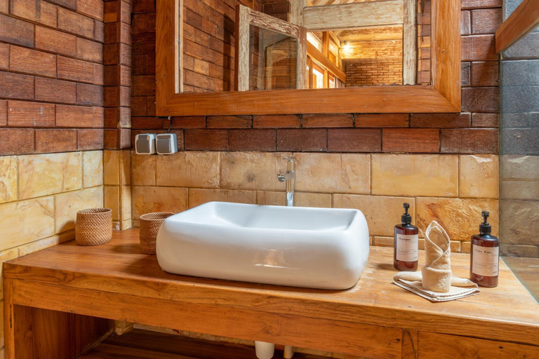 Bathroom 2, Jawa House, Lombok