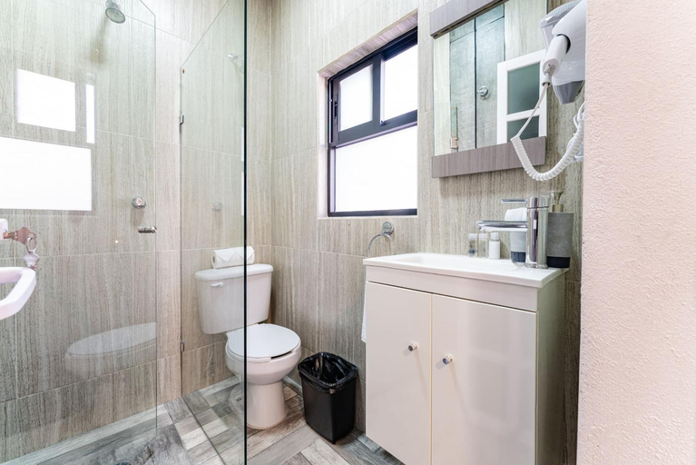 Bathroom 4, Casa Zamora by VH, Mexico City