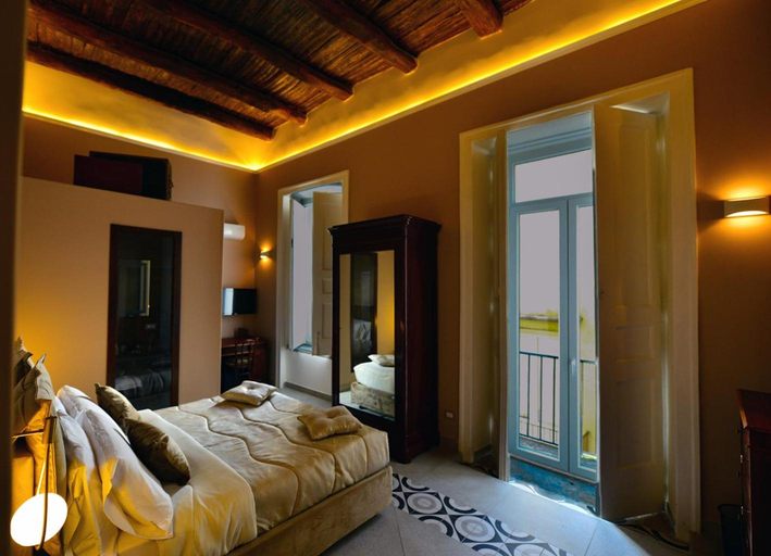 Bedroom 2, Xenia Neapolis, Napoli