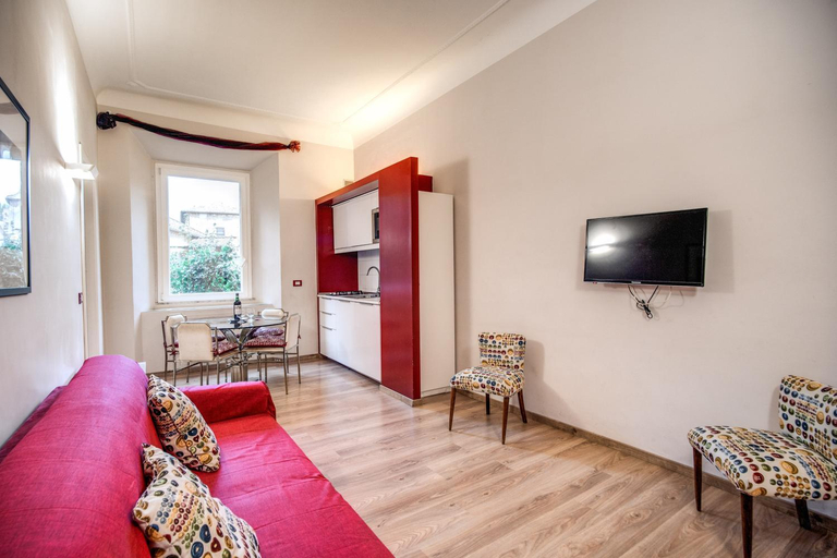 Others 4, Apartments Rione Trastevere XIII, Rome