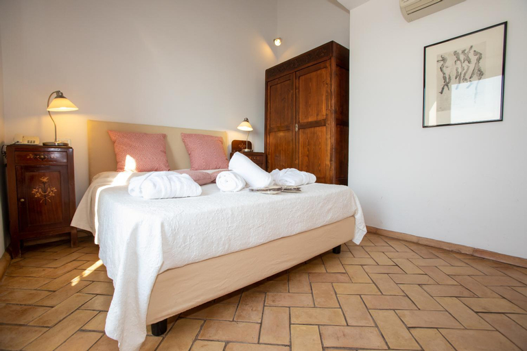 Bedroom 16