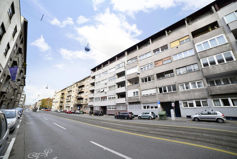 Others 5, Block Apartment No2, Zagreb