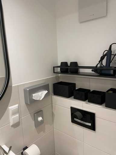Bathroom 22