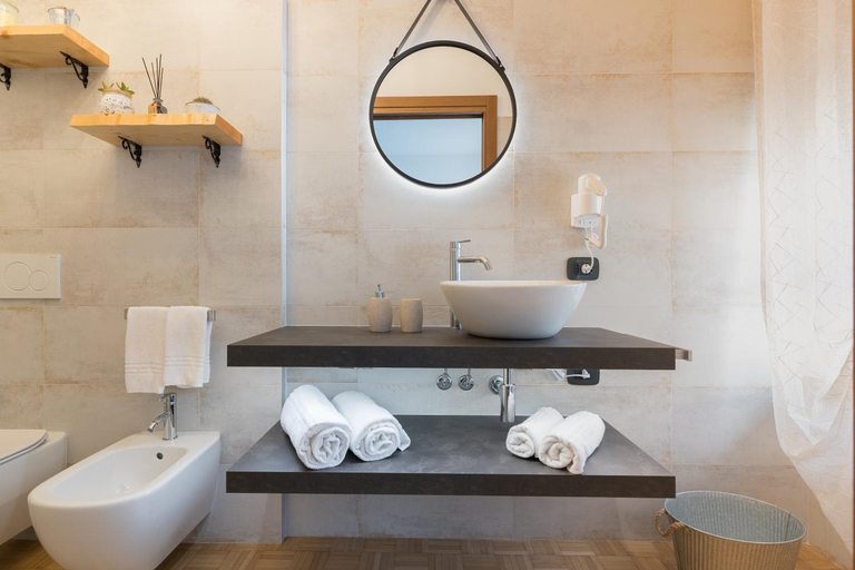 Bathroom 3, My Place In Verona, Verona