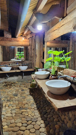 Bathroom 3, Đao Che Thanh Chuong - Homestay Gio Lao, Thanh Chương