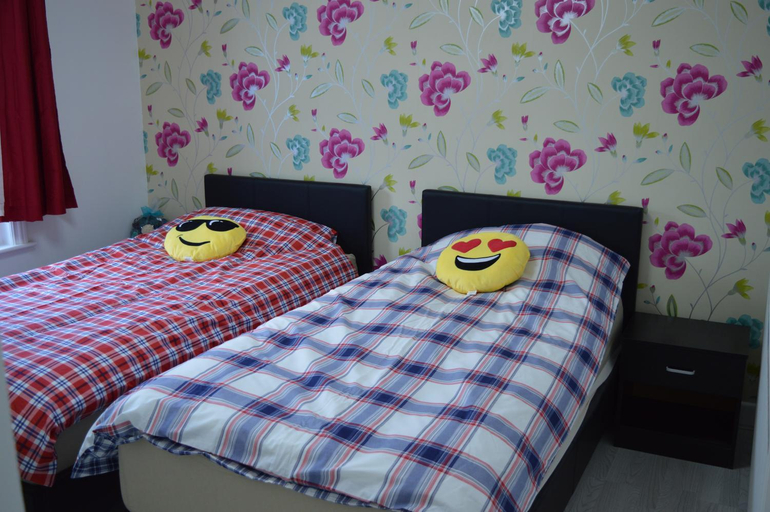 Bedroom 2, Victoria House, Poole