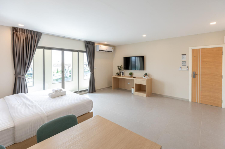 Bedroom 8