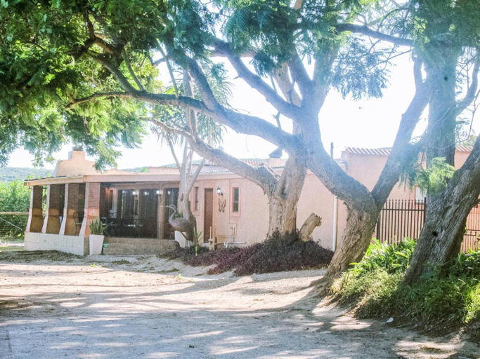 Others 2, Bydand Guest House, Cacadu