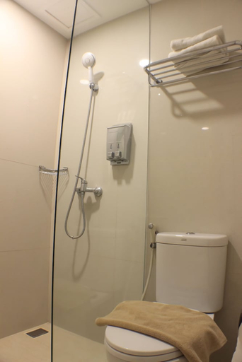 Bathroom 4, Hotel Laksana Solo Managed By Dafam, Solo