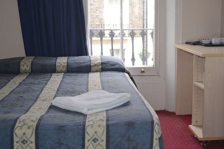 Bedroom 4, The House On Warwick, London