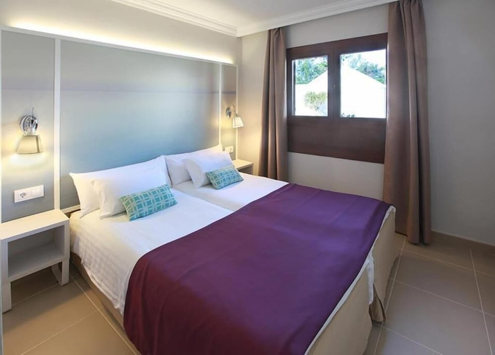 Bedroom 2, Grupotel Flamingo Beach, Las Palmas