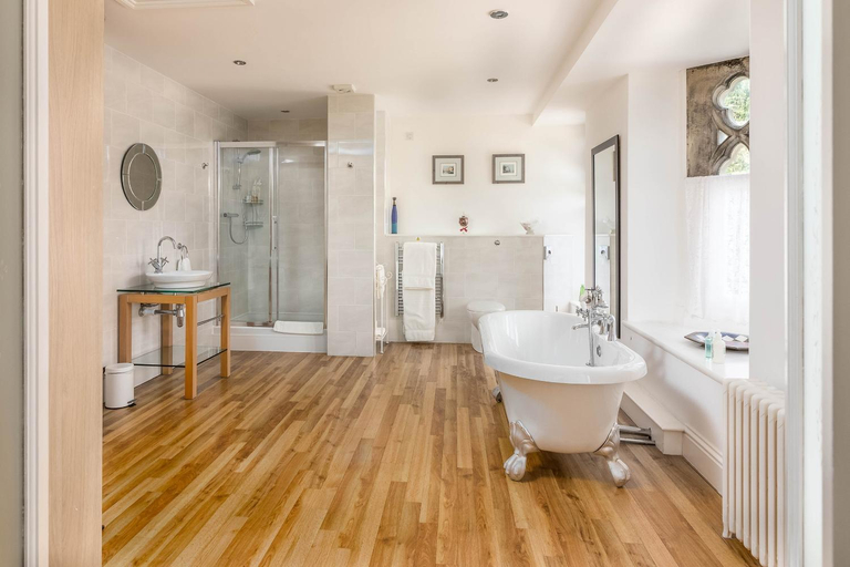 Others 4, Ffarm Country House, Conwy