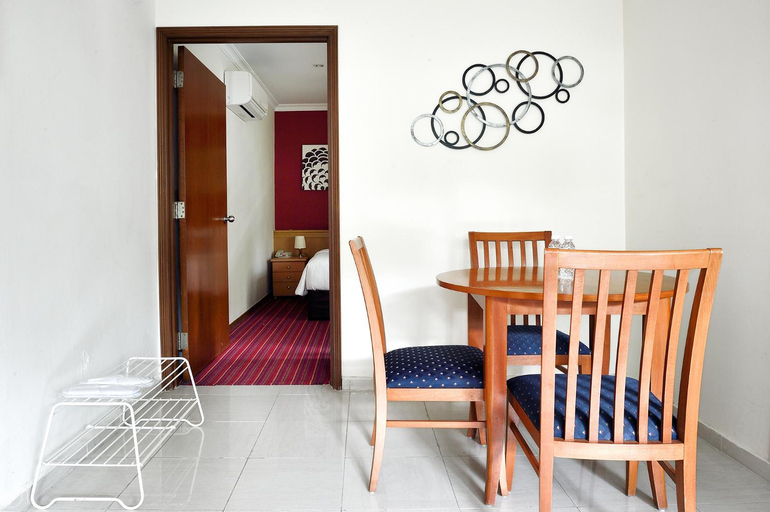 Others 5, The Assembly at Stevens, Service Residences, Singapura