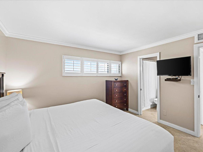 Bedroom 3, Holiday Surf and Racquet Unit 301, Okaloosa