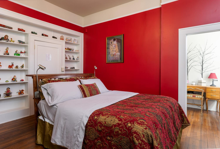 Bedroom 6