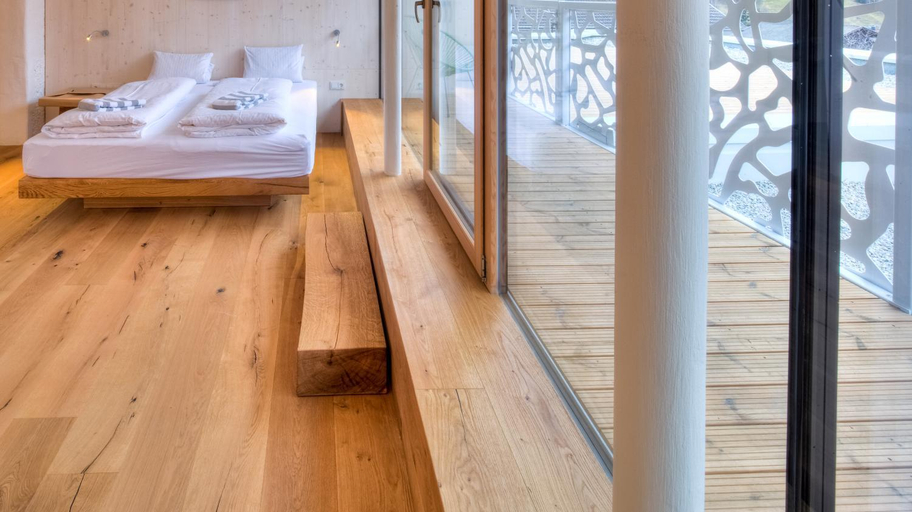 Bedroom 3, Hotel Hinteregger, Lienz