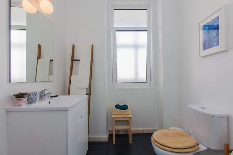 Bathroom 2, Typical Light Filled Graça Apt, By TimeCooler, Lisbon