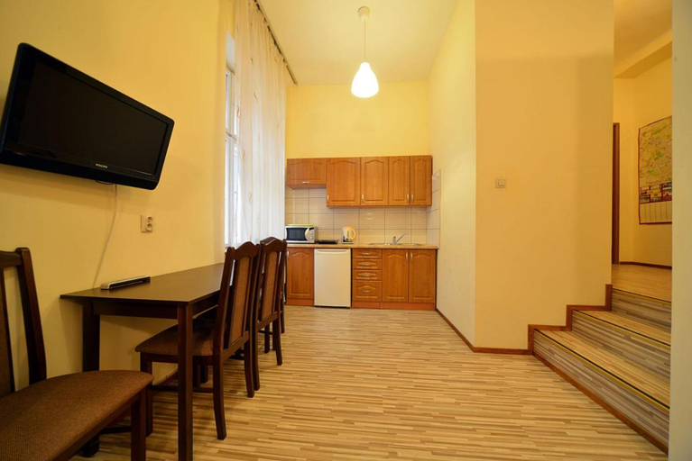 Dining Room 2