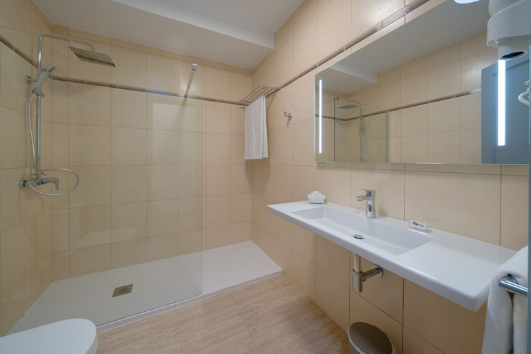 Bathroom 2, SANTA ROSA APARTAMENTOS, Las Palmas