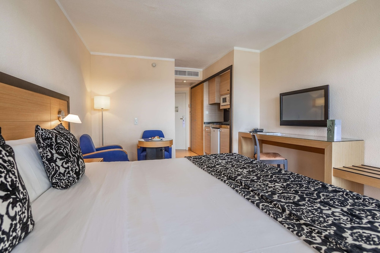Bedroom 3, Zafiro Tropic, Baleares