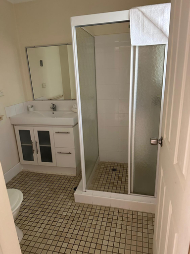 Bathroom 9