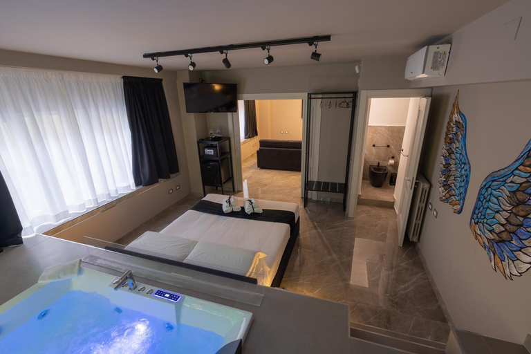 Others 3, Maximum Exclusive Suite & Spa, Palermo
