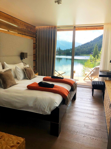 Bedroom 2, Au Club Alpin, Entremont