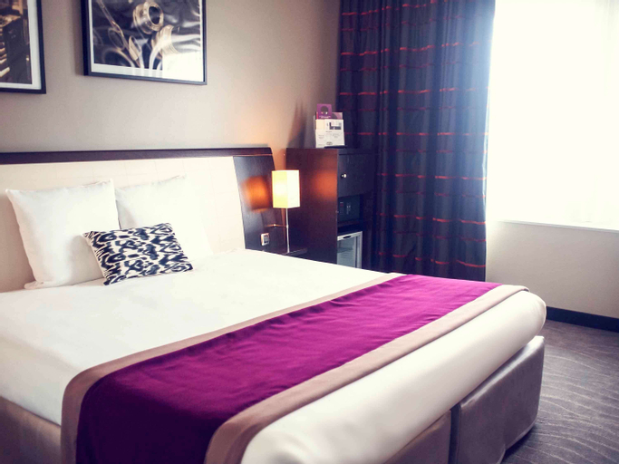 Mercure Angers Centre Gare - Tap to explore photos