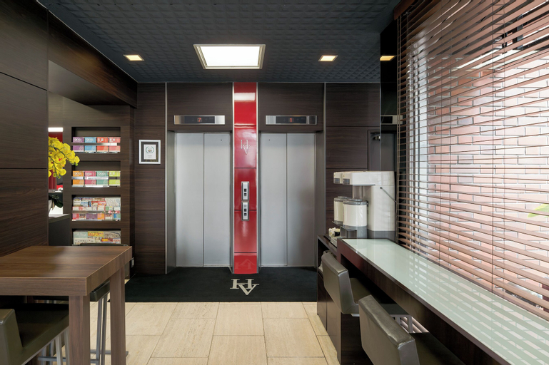 Public Area 24