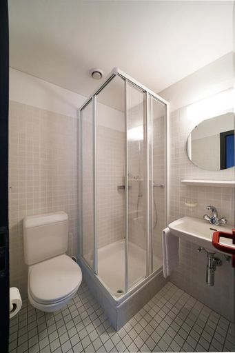 Others 5, Ar Convent B&B, Lugano